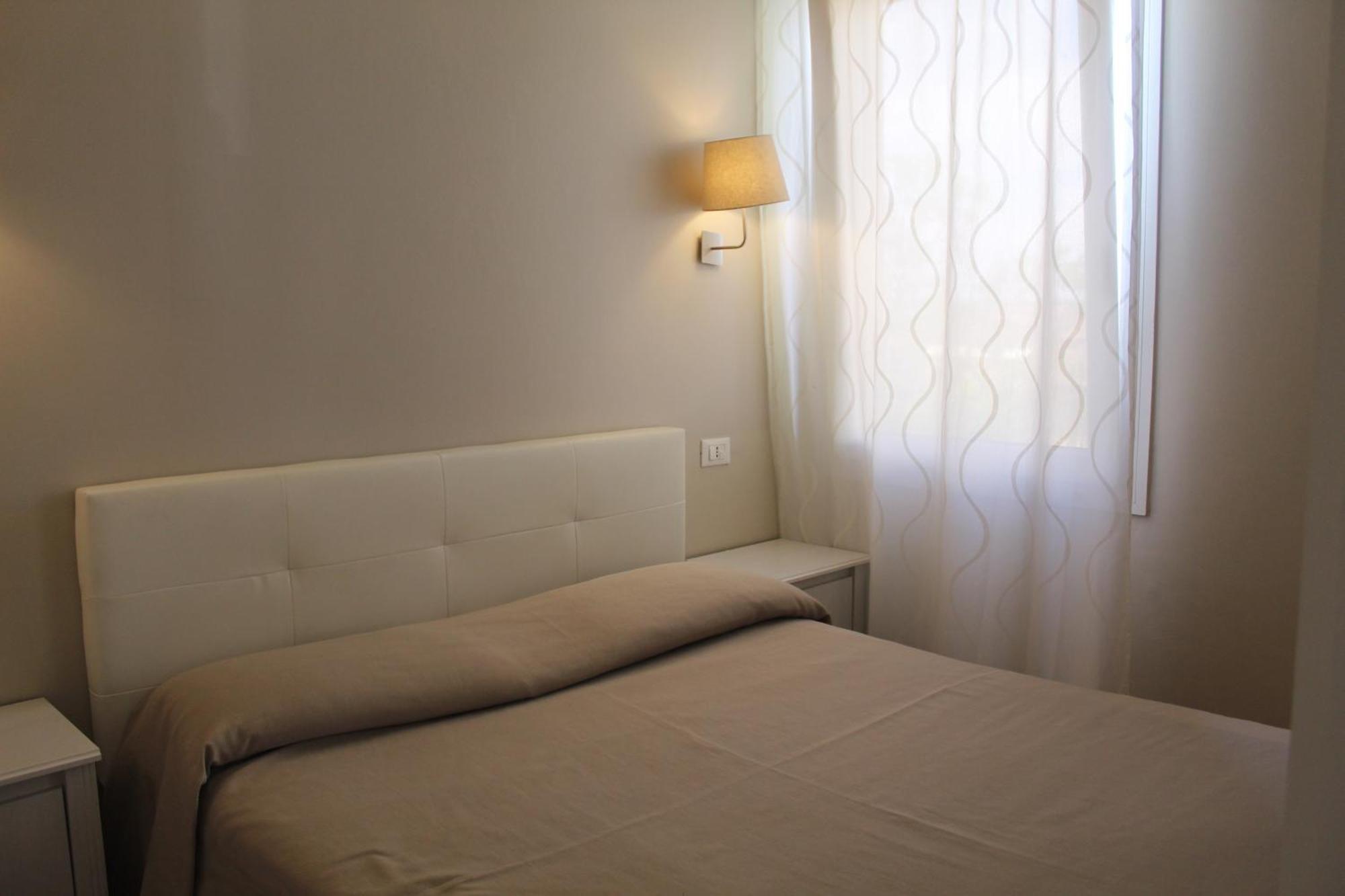 Ute Hotel Lido di Jesolo Phòng bức ảnh